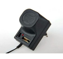 Technomax TM-2108 500 mA Kademeli̇ Adaptör AC/DC